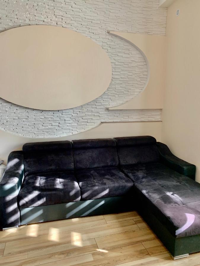 Splendide Studio Au Coeur Historique De Frejus Apartment Exterior photo